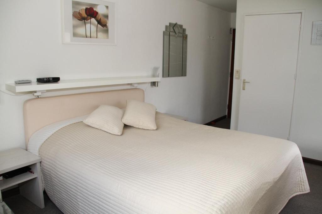 Hotel De Eik Valkenburg aan de Geul エクステリア 写真